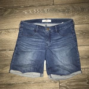 Women’s hollister denim shorts